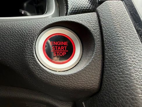 Used 2020 Honda Civic Sport image 12