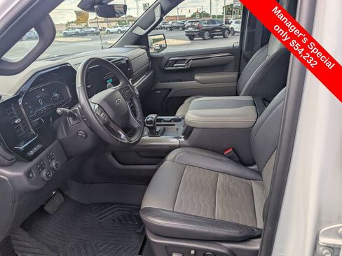 Used 2023 Chevrolet Silverado 1500 ZR2 w/ ZR2 Bison Edition AWD/4WD image 15