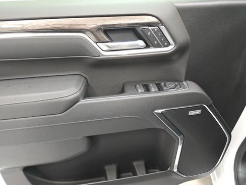 New 2026 Chevrolet Silverado 1500 LTZ image 18