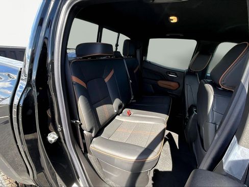 New 2026 GMC Canyon AT4 w/ LPO, Off Road Lift Package image 11