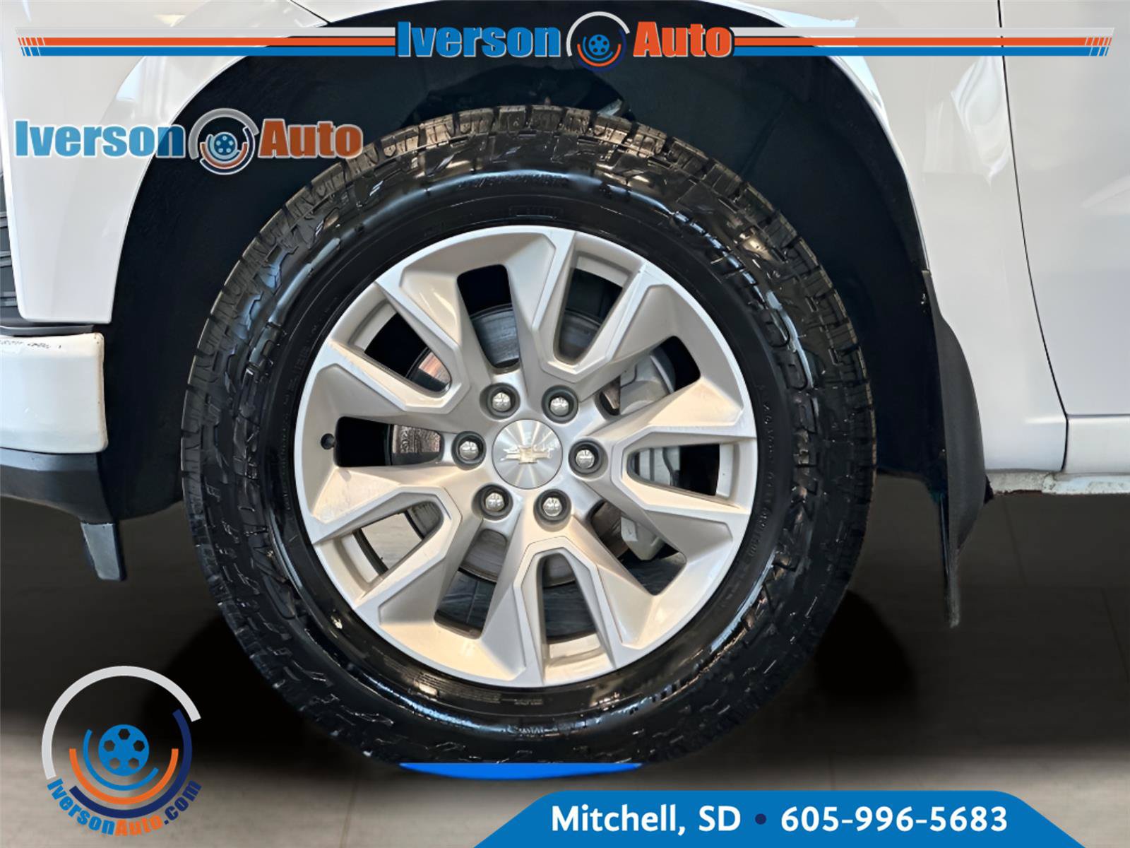 Used 2021 Chevrolet Silverado 1500 Custom AWD/4WD image 11