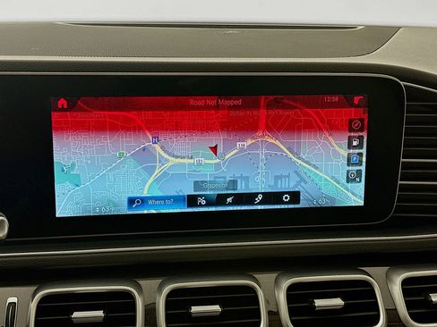 Certified 2022 Mercedes-Benz GLE 350 w/ Premium Package image 13