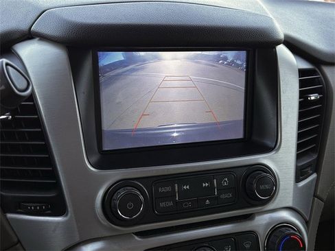 Used 2018 GMC Yukon SLT w/ Open Road Package image 19