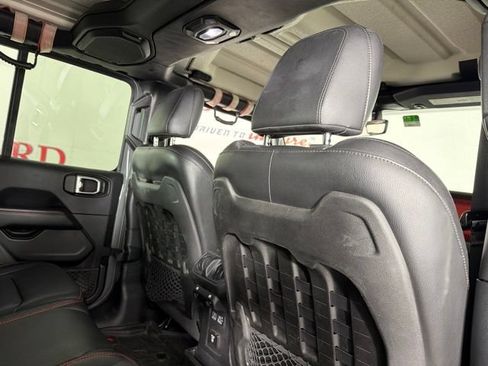 Used 2018 Jeep Wrangler Unlimited Rubicon AWD/4WD image 19