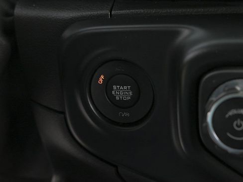 Used 2020 Jeep Wrangler Sport AWD/4WD image 27