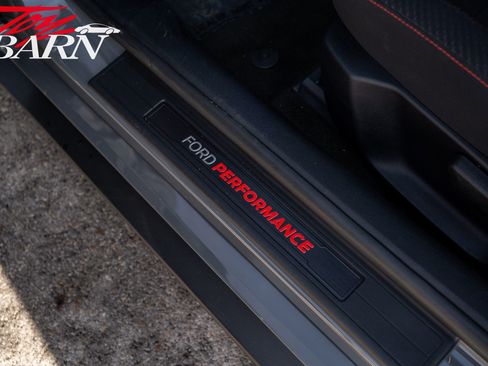 Used 2018 Ford Mustang Shelby GT350R w/ GT350R Equipment Group 920A image 18