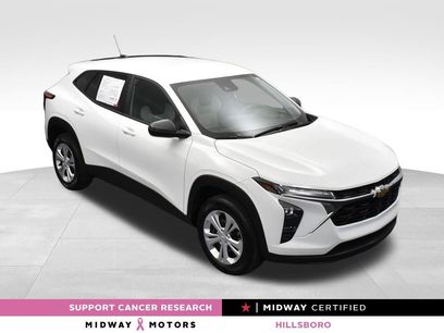 Used 2025 Chevrolet Trax LS