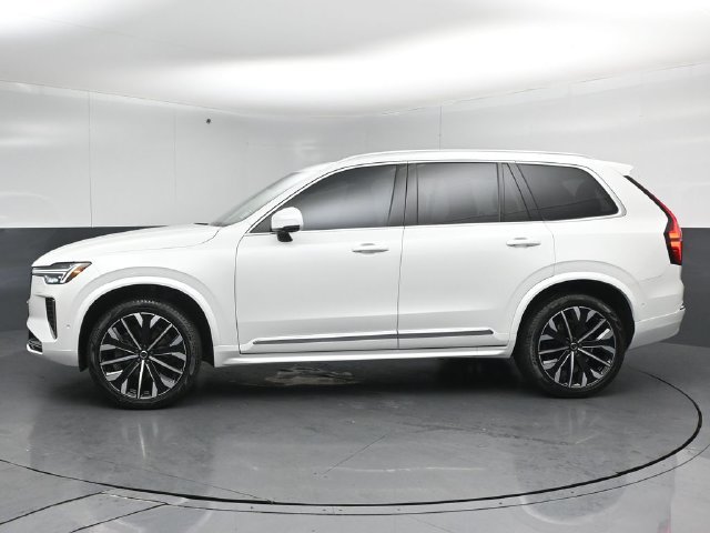 Used 2025 Volvo XC90 B6 Plus w/ Protection Package Premier AWD/4WD image 8