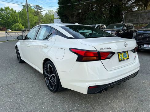 Used 2024 Nissan Altima 2.5 SR image 6