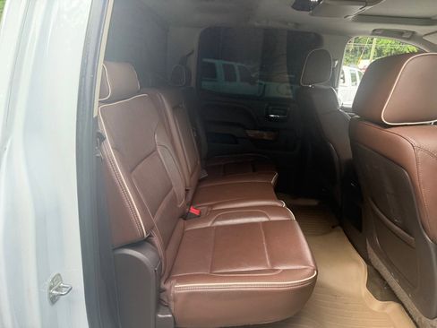 Used 2015 Chevrolet Silverado 2500 High Country w/ Duramax Plus Package AWD/4WD image 66