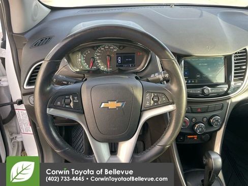 Used 2019 Chevrolet Trax LT w/ Driver Confidence Package image 21