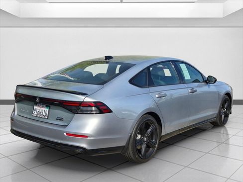 Certified 2025 Honda Accord Sport image 5