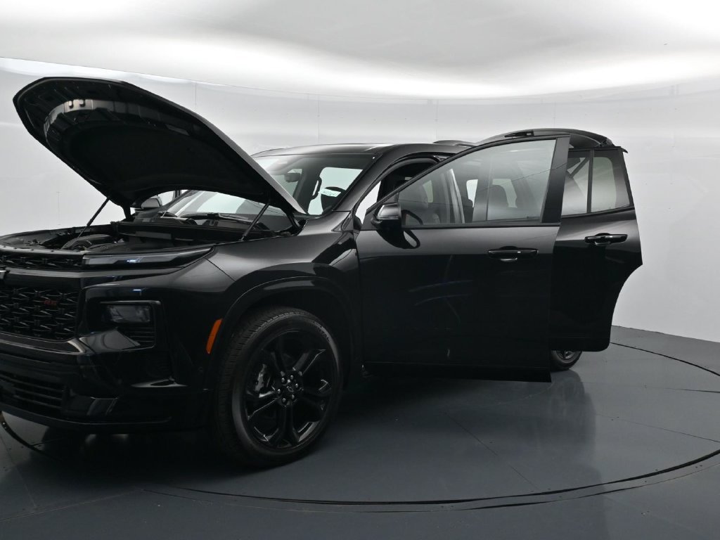 New 2027 Chevrolet Traverse RS FWD image 31