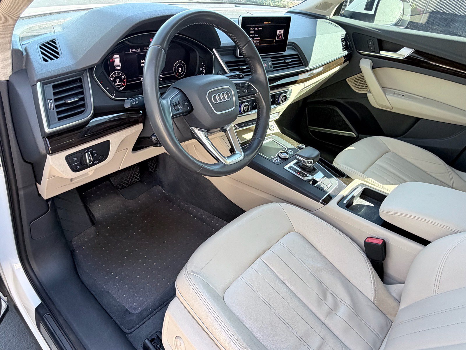 Used 2018 Audi Q5 2.0T Premium Plus AWD/4WD image 12