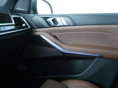 Certified 2025 BMW X5 xDrive40i image 29