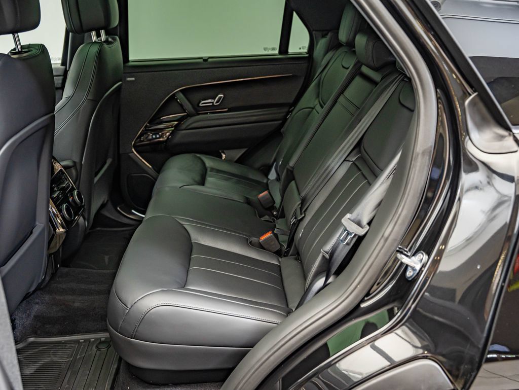 New 2026 Land Rover Range Rover Sport Dynamic SE AWD/4WD image 41