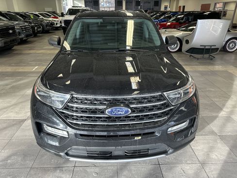 Used 2023 Ford Explorer XLT w/ Equipment Group 202A image 17