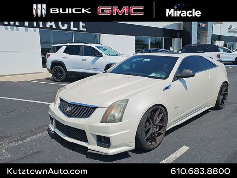 Used 2011 Cadillac CTS V RWD image 1