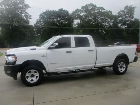 Used 2019 RAM 2500 Tradesman AWD/4WD image 10