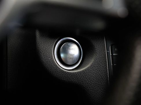 Used 2016 Mercedes-Benz E 350 E 350 4MATIC Sedan 4D image 26