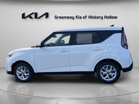 New 2025 Kia Soul LX image 4