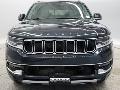 Used 2022 Jeep Wagoneer Series III w/ Premium Group I image 12