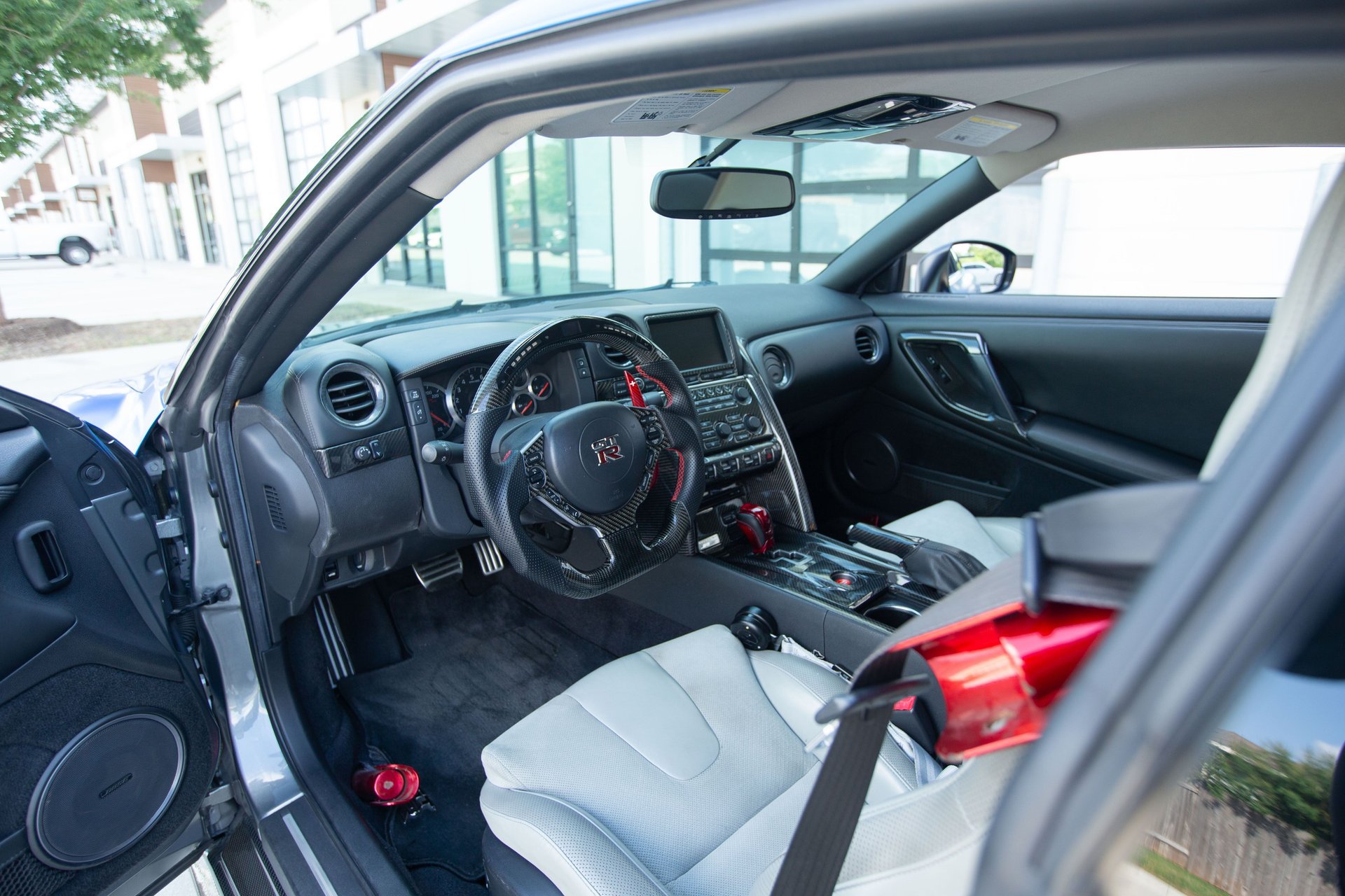 Used 2009 Nissan GT-R Premium AWD/4WD image 26