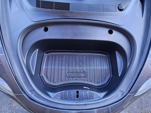 Used 2023 Tesla Model 3 Standard Range image 22