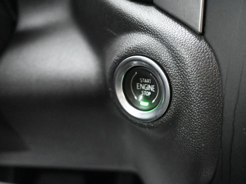 Used 2021 Chevrolet Silverado 1500 LT Trail Boss w/ Bed Protection Package image 19