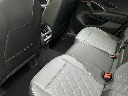 New 2026 Volkswagen Tiguan SEL R-Line image 11