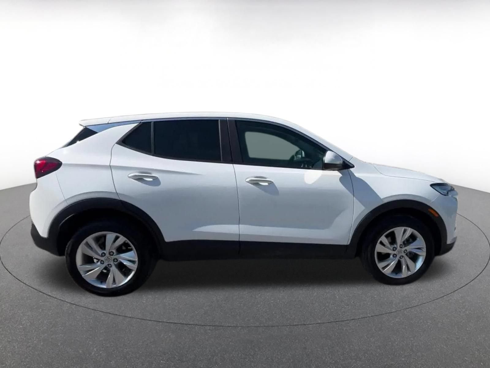 Used 2026 Buick Encore GX Preferred AWD/4WD image 15