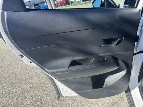 Used 2025 Hyundai Kona SEL image 26