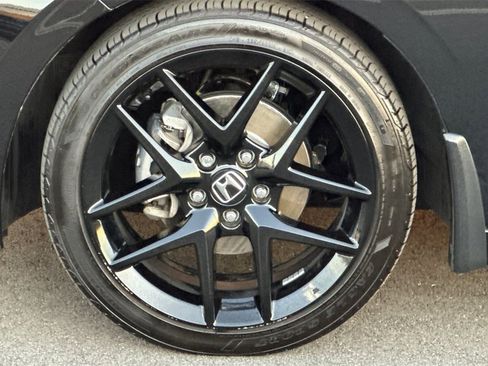 Certified 2024 Honda Civic Sport image 29