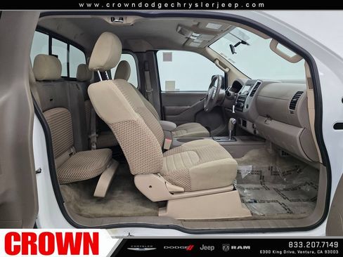 Used 2017 Nissan Frontier SV RWD image 12