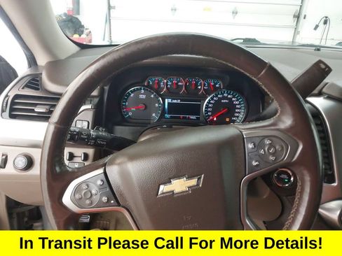 Used 2017 Chevrolet Suburban Premier AWD/4WD image 3