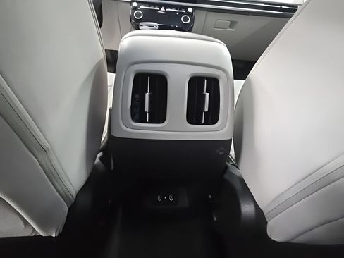 Certified 2025 Hyundai Tucson SEL AWD/4WD image 27