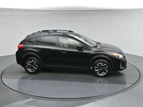 Used 2017 Subaru Crosstrek 2.0i Premium image 55