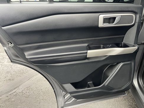 Used 2023 Ford Explorer XLT w/ Equipment Group 202A image 21