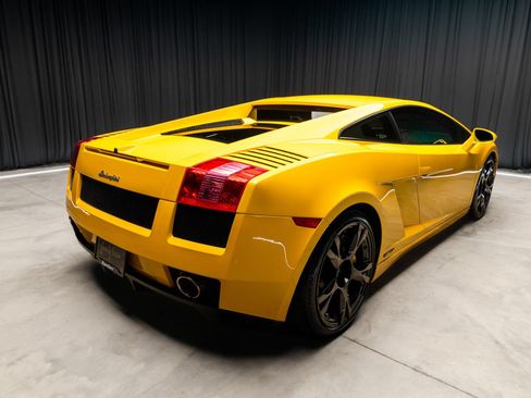 Used 2008 Lamborghini Gallardo AWD/4WD image 17