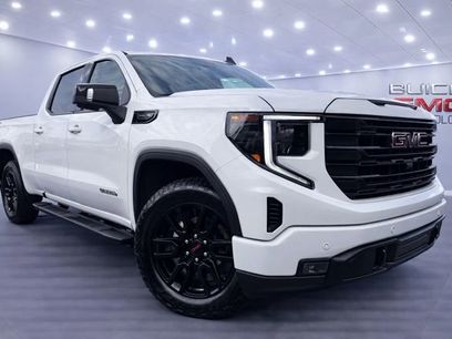 Used 2025 GMC Sierra 1500 Elevation w/ Elevation Premium Package