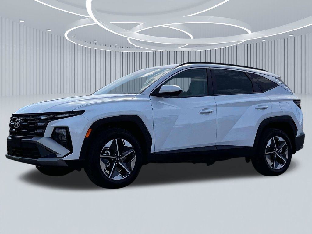 New 2026 Hyundai Tucson SEL Plus AWD/4WD image 2
