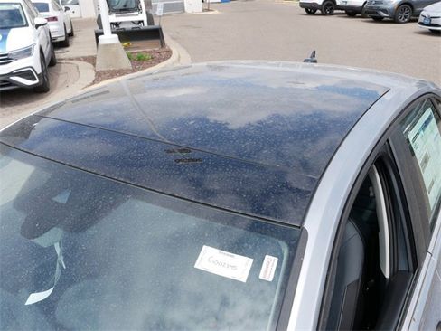 New 2025 Volkswagen Jetta SEL image 6