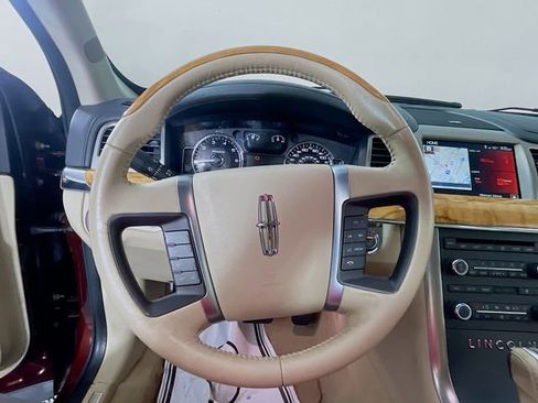 Used 2009 Lincoln MKS FWD image 12