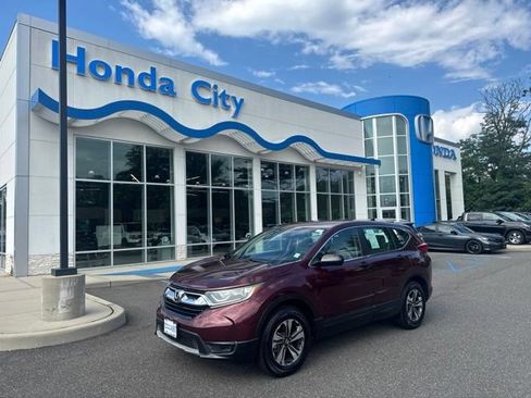 Used 2017 Honda CR-V LX image 2