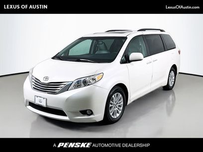 Used 2017 Toyota Sienna XLE