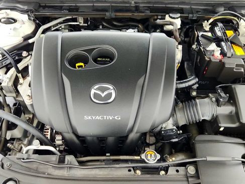 Used 2019 MAZDA MAZDA3 Hatchback FWD image 24