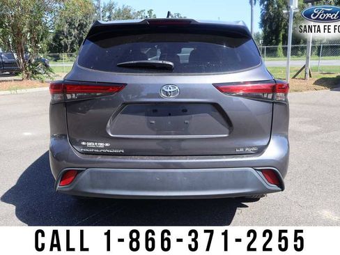 Used 2023 Toyota Highlander Platinum image 5