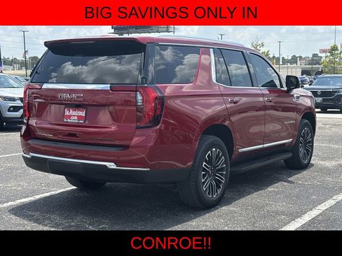 Used 2025 GMC Yukon Elevation w/ Elevation Premium Package AWD/4WD image 5