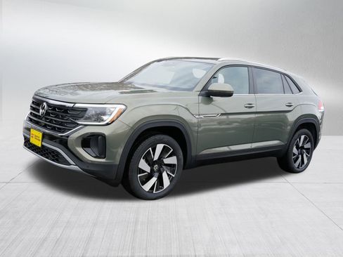 New 2026 Volkswagen Atlas Cross Sport SE image 2