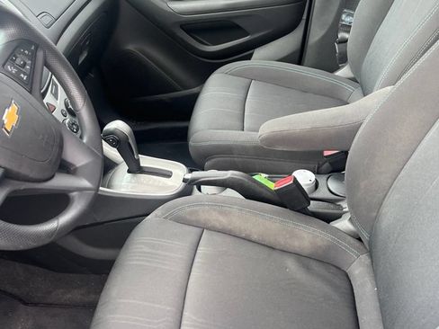 Used 2016 Chevrolet Trax LT AWD/4WD image 8